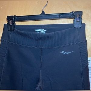 NWT Saucony Ignite Tight Black Size Small